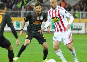 Aslan'a Bir Darbe De Yiğido'dan!