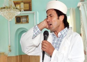 Rockçı İmama Sürpriz Teklif