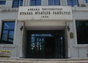 Siyasal’daki Sapkınlık İletişim’e Sıçradı