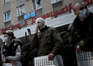 Rus Yanlılarının Konvoyu Slavyansk'a İlerliyor