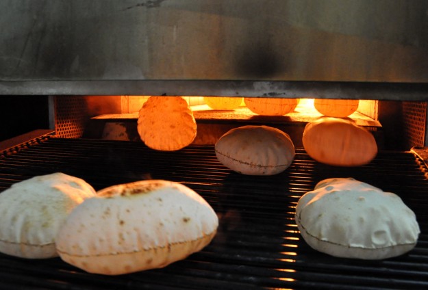 1 yılda 60 milyon ekmek gönderildi