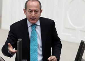 CHP'li Hamzaçebi'nin Fıkrasına Kimse Gülmedi