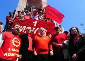 Taksim Dayanışması'ndan Densizlik!