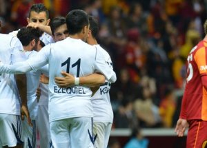 Arena'da Tarihi Hezimet!