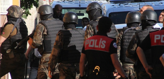 Özel Harekat Destekli Operasyon!