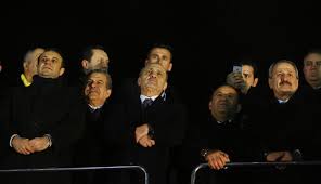 Bakanlara Yargı Yolunu AK Parti Açıyor