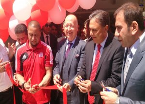 Antalya’daki Sivas Sofrası’nı Roberto Carlos Açtı