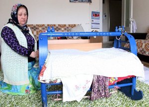 Şehit Oğlunun Beşiğini Bile Saklıyor