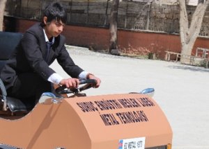 Müdür Koltuğu Araba Koltuğu Oldu