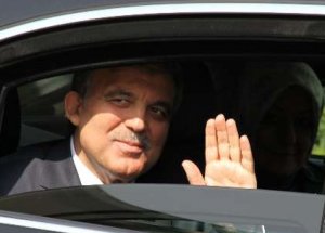 Cumhurbaşkanı Gül Türkmenistan’a Hareket Etti