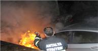 Antalya’da Otomobil Alev Alev Yandı