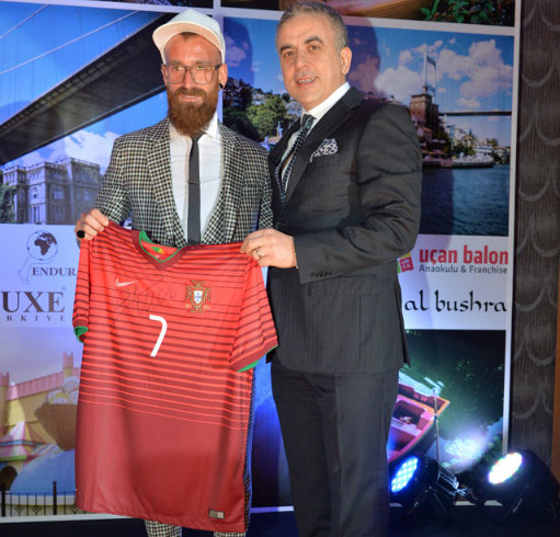 Ronaldo’dan Türkiye’ye Jest