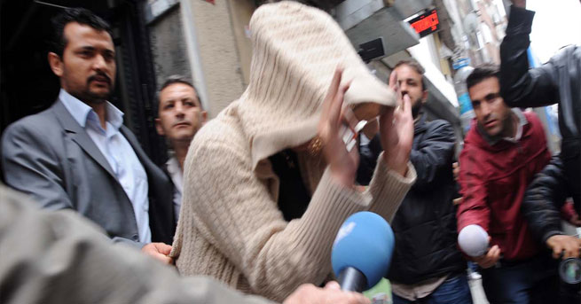 Ofis Görevlisini Bağlayıp..