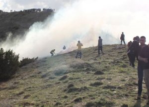 Tunceli'de İzinsiz Gösteriye Müdahale