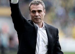 Ersun Yanal'a Yalvardılar!