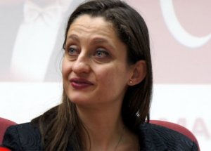 Şafak Pavey, 1 Mayıs'ta Canlı Kalkan Olacak!