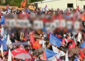 Başbakan'ın Mitinginde İlginç Pankart!