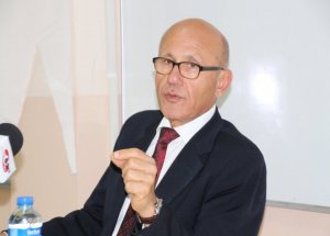 Mehmet Ali Talat, Kıbrıs Sorununu Anlattı