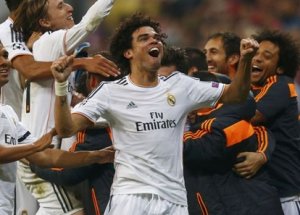 Real Bayern'i Bozguna Uğrattı!