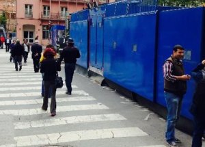 Ankara'da Çok Özel Barikat