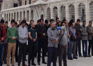 Bu Da 1 Mayıs Namazı