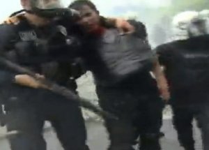 Polisi Linç Ettiler