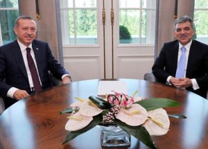 Erdoğan ve Gül'den Sürpriz Buluşma