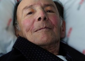 "‎Münir Özkul‬ Öldü" Haberlerine Kızından Cevap!