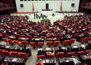 MHP'yi Endişelendiren Düzenleme Meclis'te