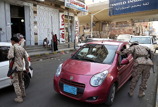 Yemen'de Fransız Diplomatlara Saldırı