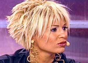 Doğan'ın Porno Yazarına Aman Dikkat!