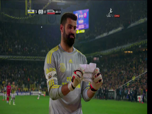 F.Bahçe'den Bomba Gönderme!