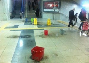 Ankara Metrosu Su Sızdırıyor