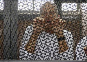 Mısır'da 200 Kişi Hakim Karşısında