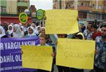 Cizre'de Tecavüz Protestosu