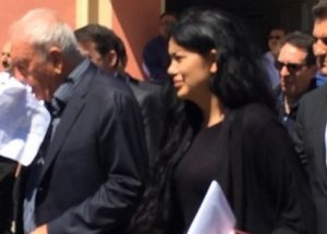 Ali Şen Torununa Ağladı