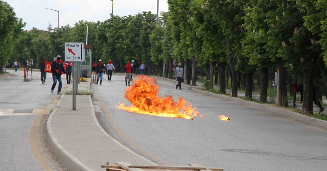 ODTÜ'lülere Polis Müdahalesi