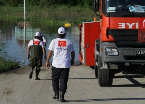 Türk Ekipleri Bosna Halkının Gururu Oldu