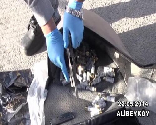 Bağlama Çantasından Neler Çıktı Neler