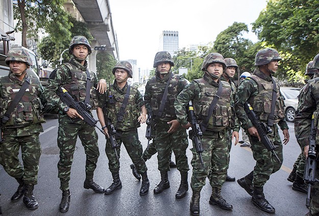 ABD Tayland’a Yardımı Kesti