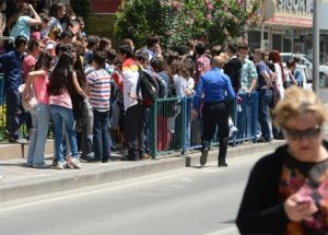 Türkiye'de Telefonlar Kilitlendi!