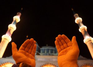 Yarın Miraç Kandili