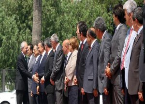 CHP'li Vekiller Toplantıya Alınmadı