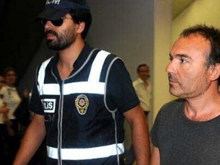 Ünlü Oyuncu'dan Uyuşturucu İtirafı!