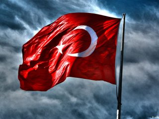 'Türkiye Birilerini Üzecek'