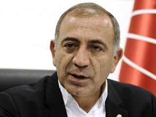 Gürsel Tekin  Bakın Ne Yaptı!