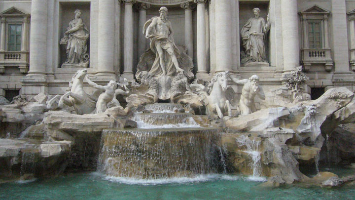 Roma'nın Ünlü 'Aşk Çeşmesi' Kapandı