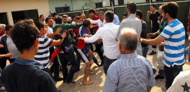 Amatör Maçta Tekme Tokat Kavga!
