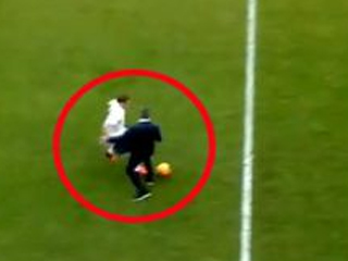 Sahaya Dalıp Futbolcuyu Biçti!