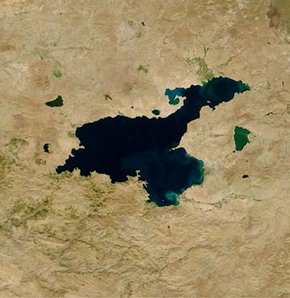 Deprem Van Gölü'nün şeklini değiştirdi